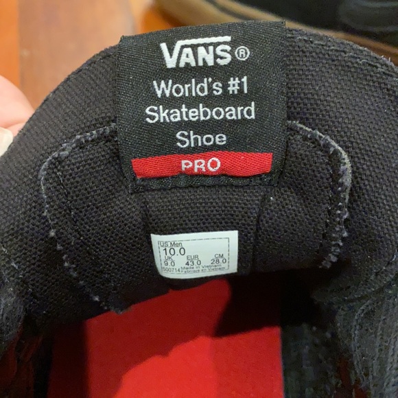 BARELY WORN VANS - black high tops - Picture 4 of 6